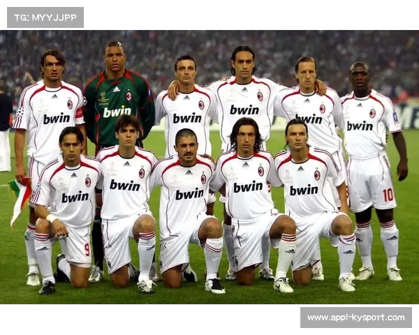 AC米兰青年军报告:2025年七名青训球员完成意甲首秀 AC米兰青年军报告:2025年七名青训球员完成意甲首秀