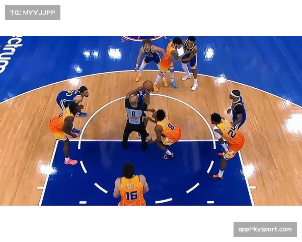 勇士第三节轰出15-0攻击波，库里连中三记三分